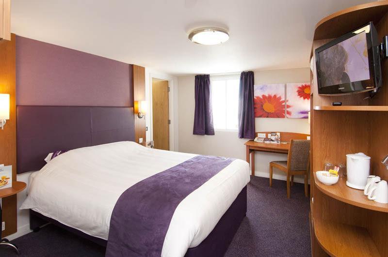 Premier Inn Premier Inn Southend Airport Eksteriør bilde